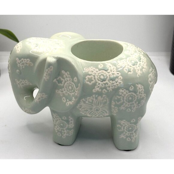 Ceramic Elephant-Shaped Succulent Holder With Intricate Floral Patterns - Picture 8 of 12